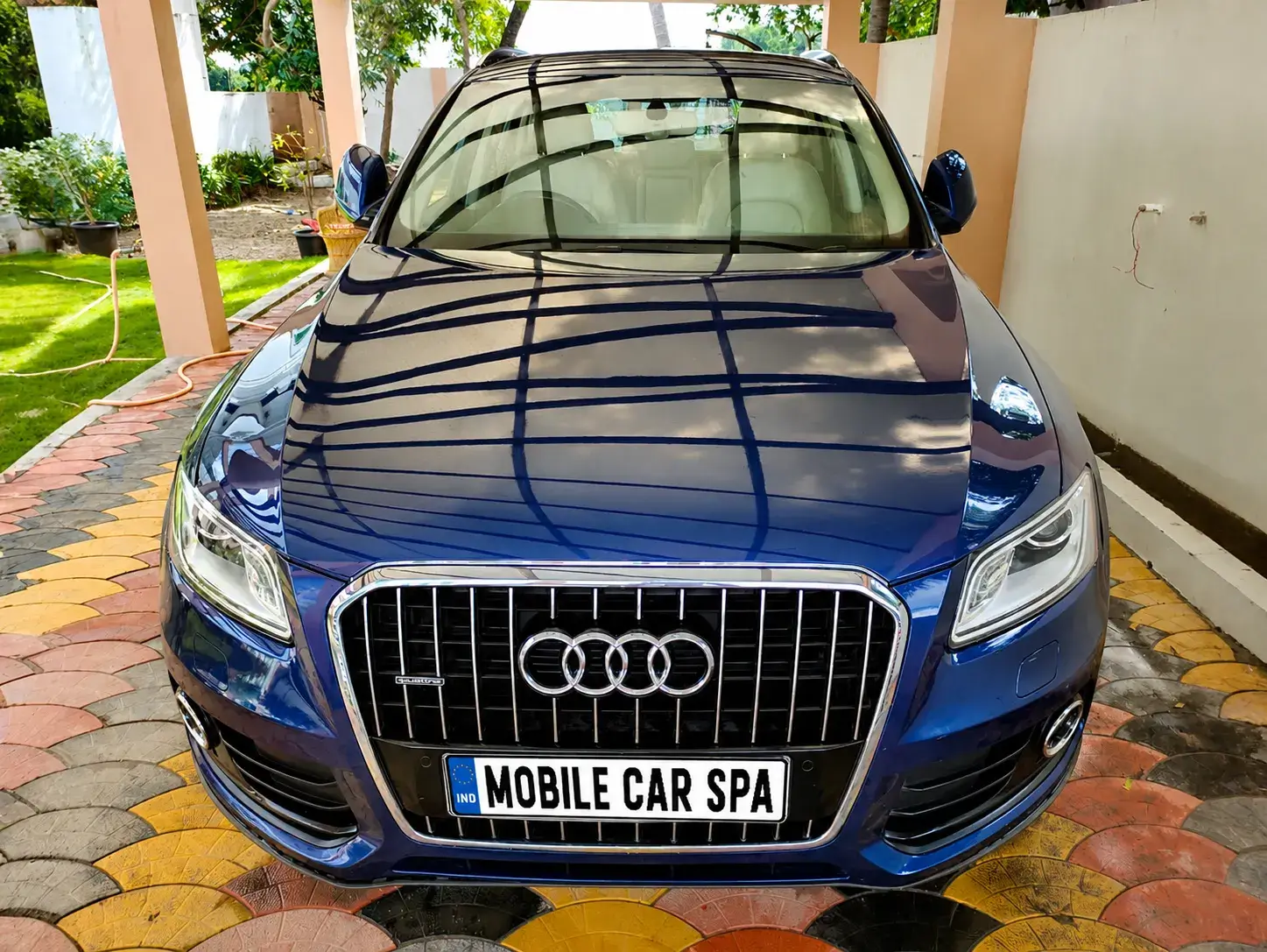 Car Wash & Wax Polish Service - Mobile Car Spa Chennai