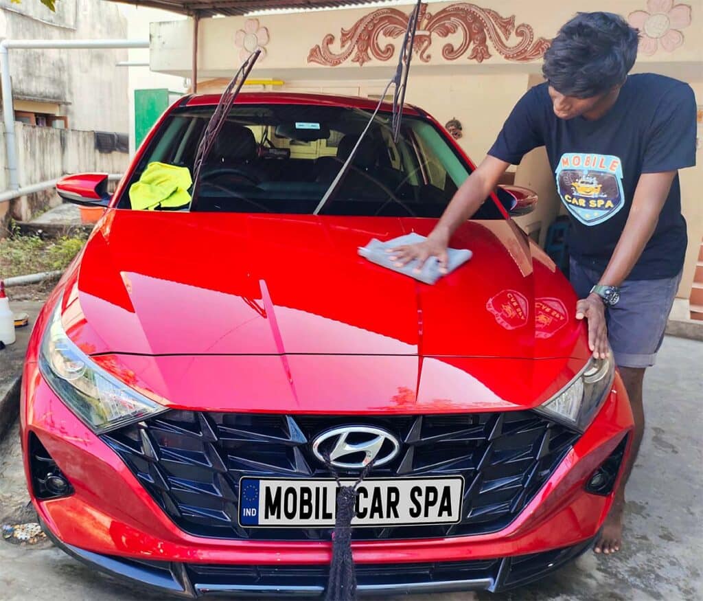 Go beyond car washing services in India with CarzSpa.